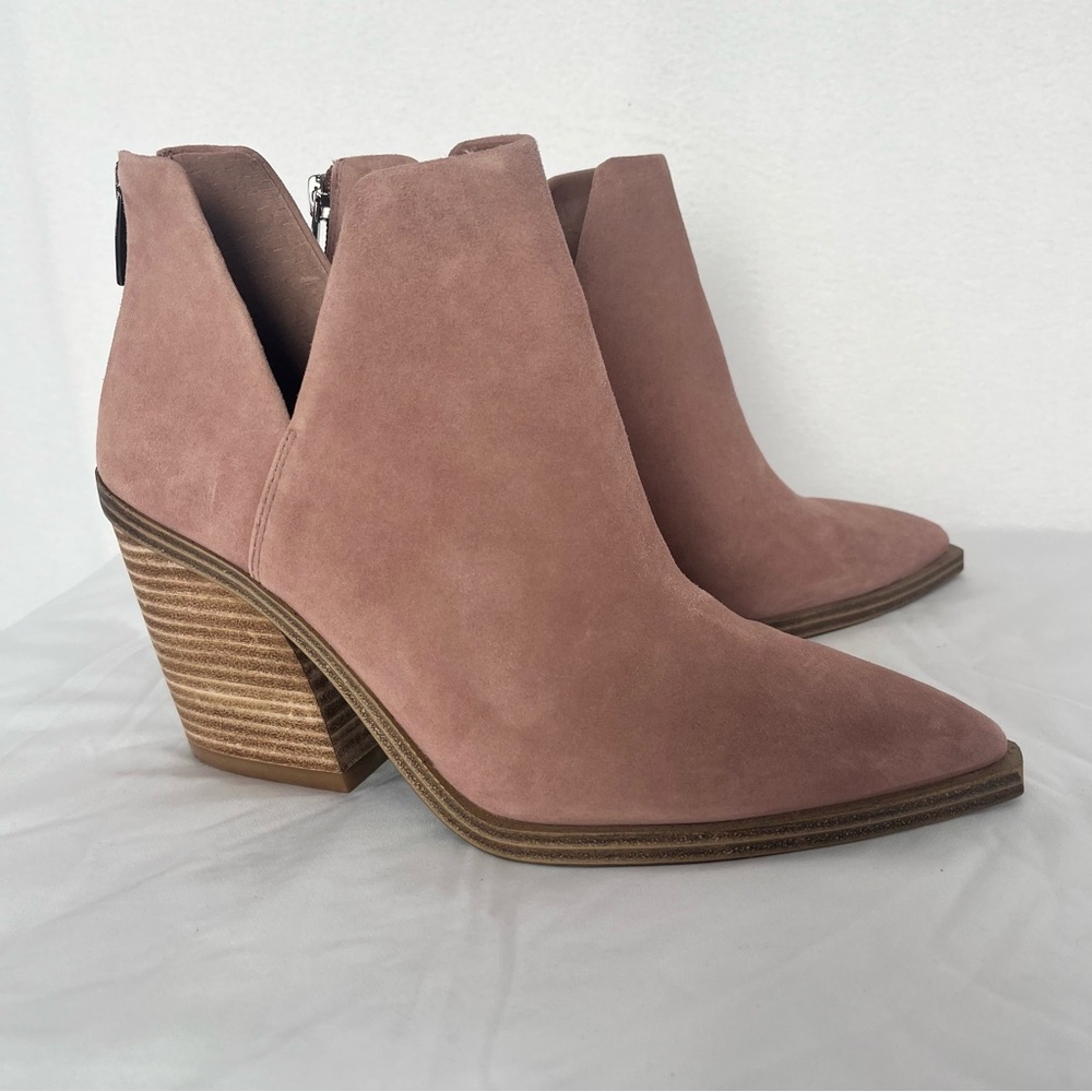Vince Camuto Women's Ankle Boots Suede Leather Block Heel Western Booties Sz 6.5